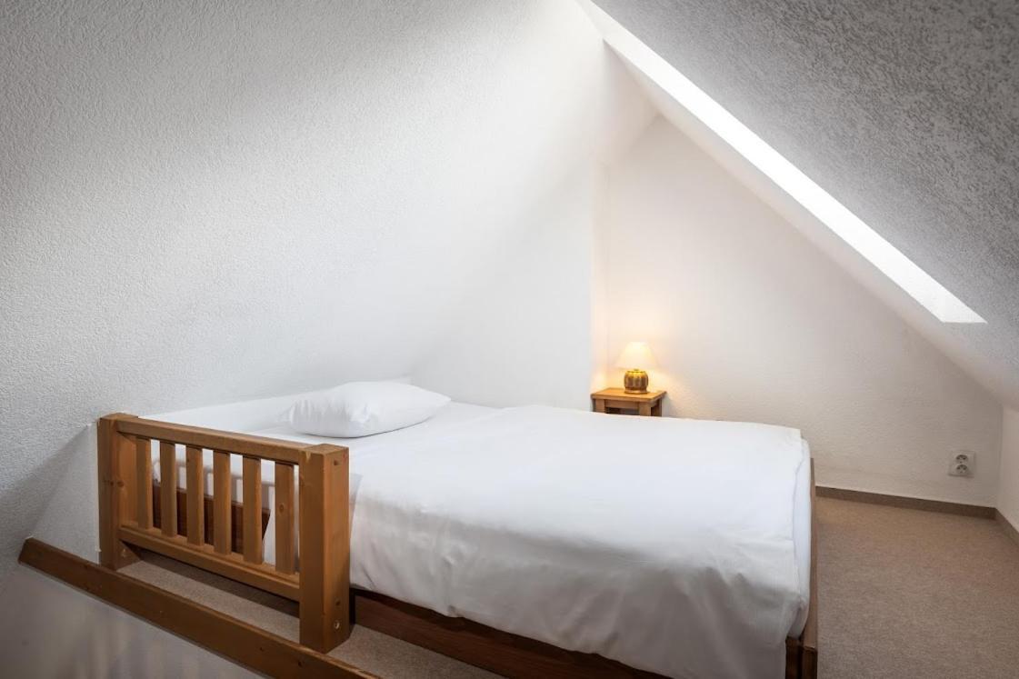 Apartmanovy Dom Vila Maros Pavčina Lehota エクステリア 写真