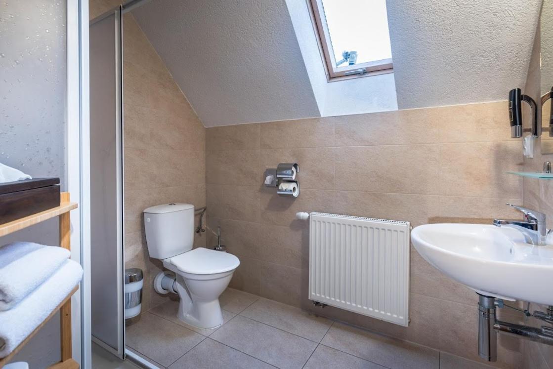 Apartmanovy Dom Vila Maros Pavčina Lehota エクステリア 写真