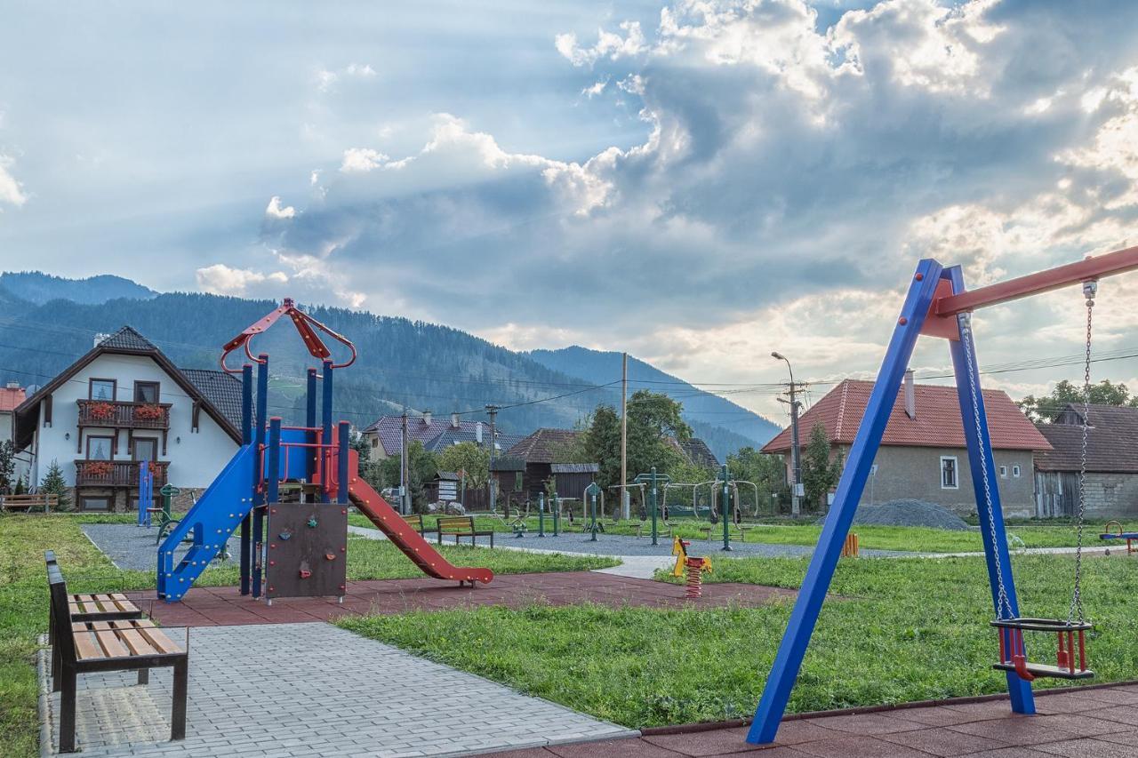 Apartmanovy Dom Vila Maros Pavčina Lehota エクステリア 写真
